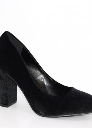 Чорні жіночі туфлі на високих підборах чорний