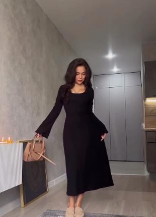 Элегантное платье со шнуровкой на спине рубчик мустанг черный