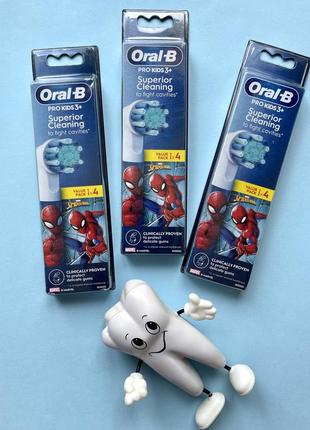 Спайдермен oralb оралб! сменные насадки! набор 4штуки!