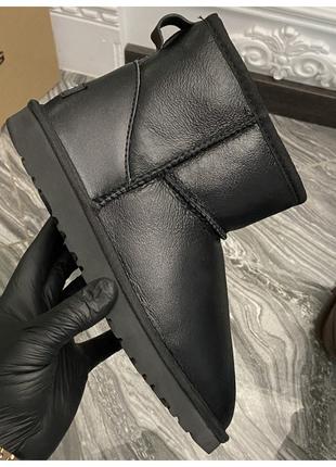 Женские зимние Ugg Classic 2 Mini Black Leather зимние угги кл...