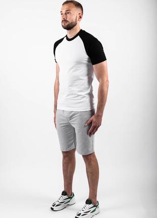 Мужской летний комплект двухцветная футболка и меланжевые шорты
