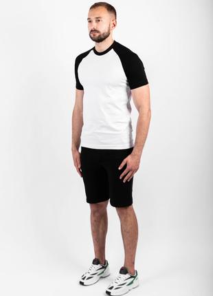 Мужской летний комплект двухцветная футболка и чёрные шорты