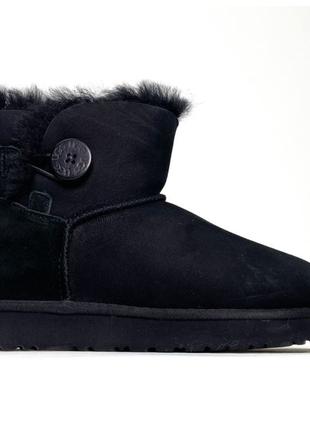 Женские зимние UGG Classic II Mini Black Suede, черные замшевы...