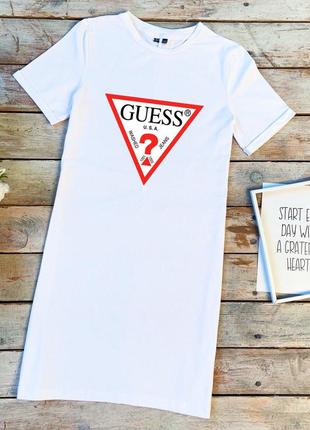 Универсальное белое платье-футболка с принтом "GUESS"