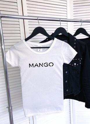 Жіноча біла футболка з принтом "Mango"