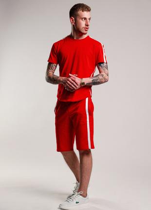 Мужской комплект красная футболка + красные шорты лампас
