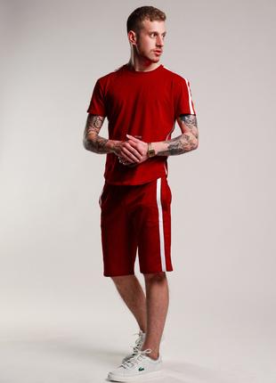 Мужской комплект бордовый футболка + бордовые шорты лампас