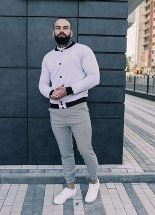Мужской комплект белый бомбер + серые штаны