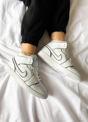 Nike Jordan 1 Mid "White/Black"