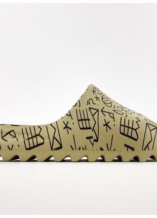 Женские шлепанцы Adidas Yeezy Slides Custom, оливковые шлепки ...