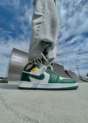 Nike Air Jordan 1 Mid GS Sonics