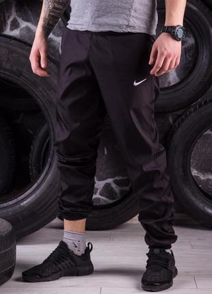 Спортивные штаны черные Nike (Найк)