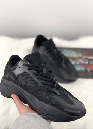 Кроссовки Adidas Yeezy Boost 700 Black, кроссовки адидас изи б...