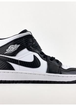 Мужские / женские кроссовки Nike Air Jordan 1 Mid Black White ...