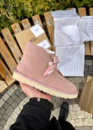 Ugg Front Bow Pink