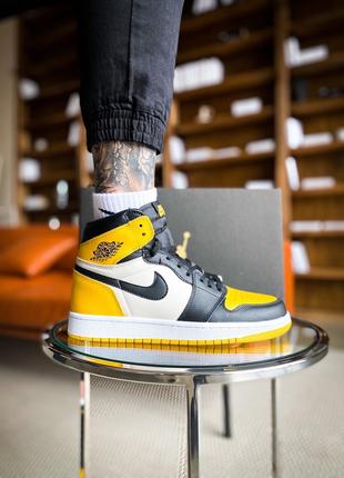 Nike Air Jordan 1 "Yellow/Black"
