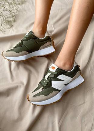 New Balance 327 Khaki Beige