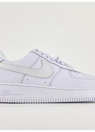 Мужские / женские кроссовки Nike Air Force 1 Low White Lumines...