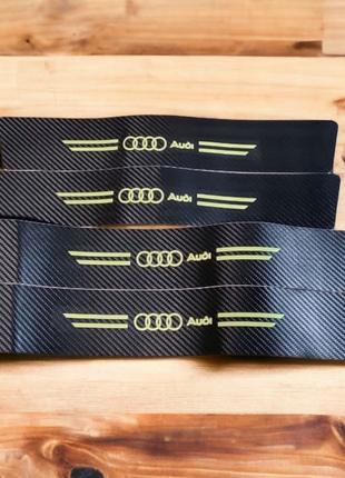 Защитная фосфорная пленка накладка на пороги для Audi - Черный...