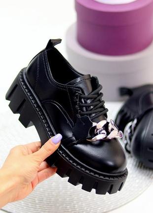 Красивые женские черные туфли Violetta, натуральная кожа