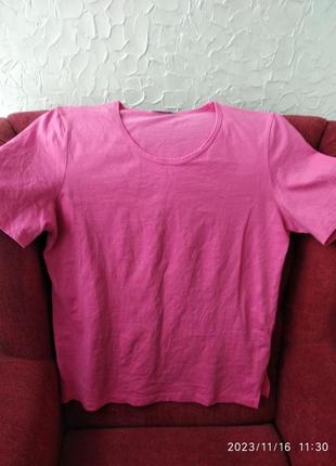 Женская розовая футболка размер 50-52
