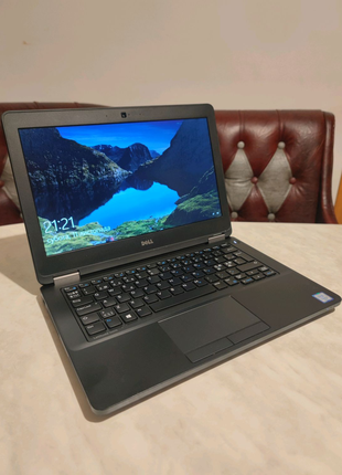 Ноутбук Dell Latitude / Intel Core i3