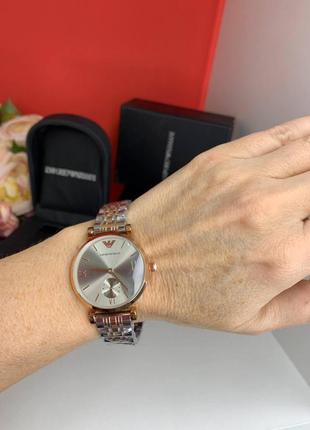 Брендовые женские наручные часы с металлическим ремешком, стил...