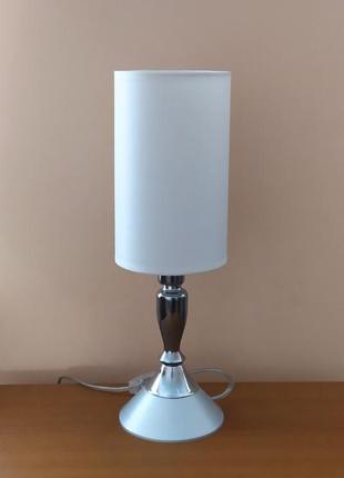 Настільна лампа з абажуром нічник світильник