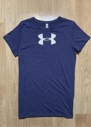 Under armour favorite футболка