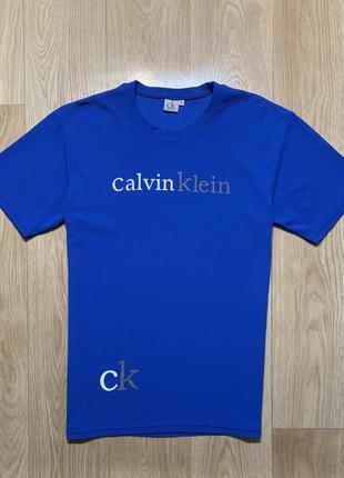 Calvin klein ck big logo футболка