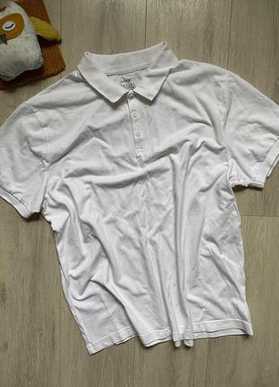 Белая новая футболка поло мужская