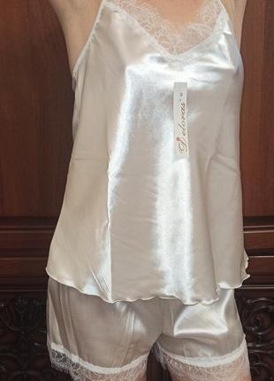 Deloras. комплект женского белья с кружевом, шорты и майка. цв...