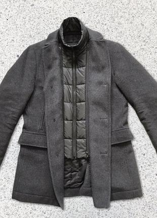 Демисезонное пальто hugo boss шерстяное