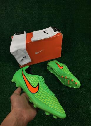 Бутсы от nike magista