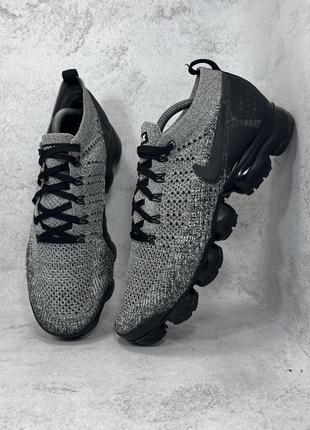 Кроссовки nike air vapormax flyknit 2 942842-107