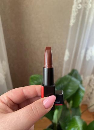 Shiseido modern matte powder помада для губ матовая 522
