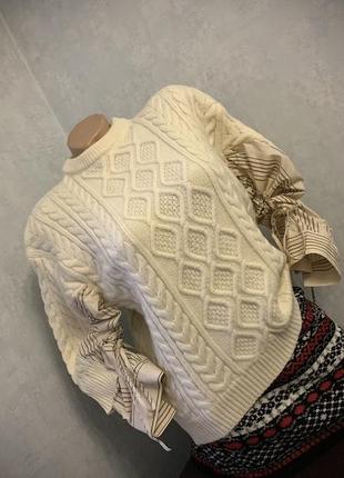 Шерстяной свитер с имитацией рубашки на рукавах