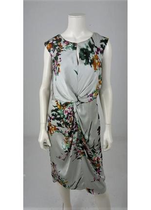 Удивительное платье в цветочный принт-акварельные краски