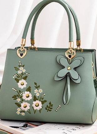 Модна жіноча сумка з вишивкою квітами, сумочка на плече вишивк...