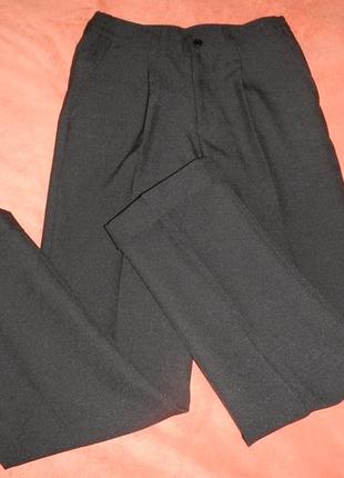 Черные брюки c&amp;a р. 146см