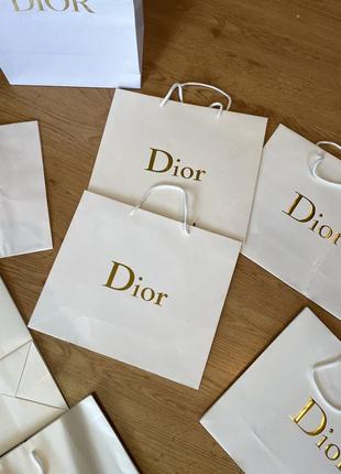 Подарочные пакеты dior