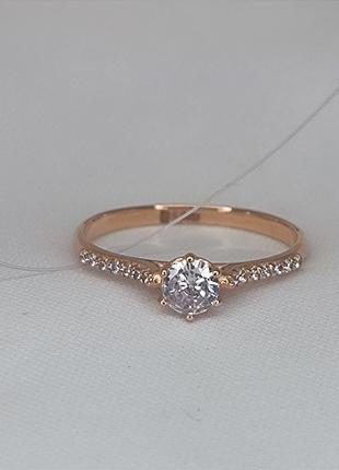 Золота каблучка 585 проби, помолвочное кольцо кольцо с цирконием