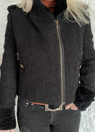 Куртка - пиджак из коллекции известного бренда mng