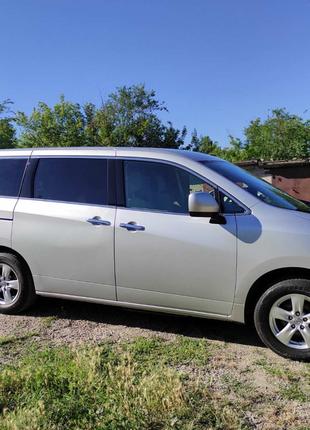 Nissan Quest SV 2015 гарний мінівен