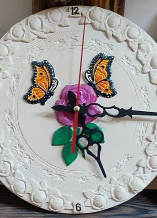 Часы настенные керамические "роза и бабочки", авторская работа...