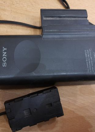Блок питания видеокамеры Sony.Адаптер Sony AC-V316.