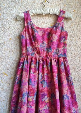 Винтажное платье сарафан розовое с цветами baby doll