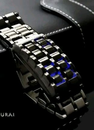 Часы браслет Iron Samurai черный с синим светодиодом
