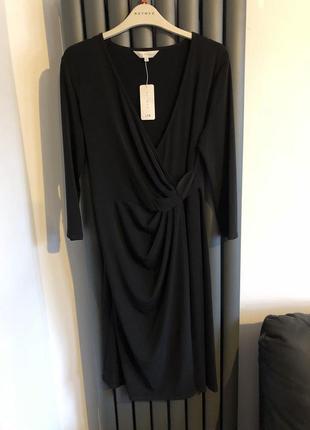 Англія базова чорна сукня,v-подібний виріз