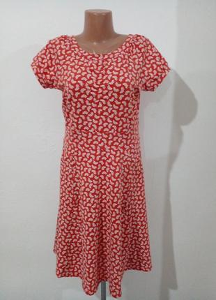 Трикотажна сукня теракотового кольору
